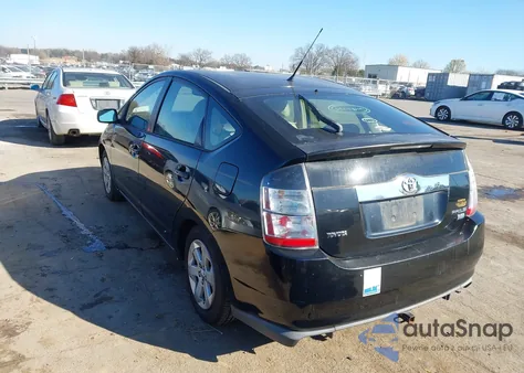 2005 Toyota Prius z USA, uszkodzony, nr VIN JTDKB20U253098973